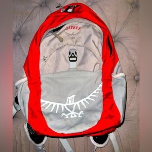 Osprey Zip Kids Daypack Backpack AirScape 8-13yrs Hiking Lightweight